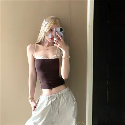 沦落风尘一妇人